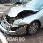 Colisão tripla envolvendo caminhonete e dois carros é registrada no centro de Toledo