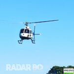 Caminhão carregado de frangos tomba na PR-239 entre Toledo e Vila Nova