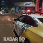 Motociclista fica ferido em colisão frontal com carro na Vila Industrial em Toledo