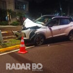 Motorista de SC perde controle e acerta poste na Maripá durante a madrugada em Toledo