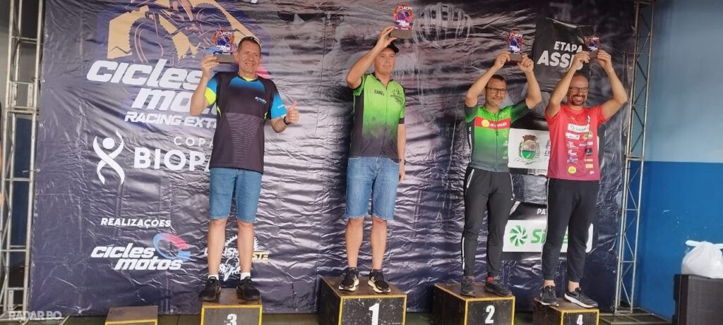 Sargento da PM de Toledo conquista 3º lugar em etapa da Copa Biopark de ciclismo em Assis Chateaubriand