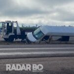 Renault Master tomba na rodovia que liga Toledo a Marechal Cândido Rondon