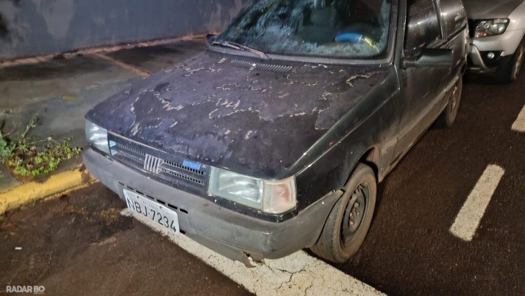 Homens são presos em Toledo enquanto desmontavam carro furtado no Vila Paulista