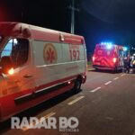 Motociclista fica gravemente ferido após colidir contra poste em Toledo