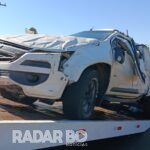 Jovem de 24 anos fica ferido em capotamento de caminhonete na BR-163, em Toledo