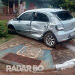 Colisão entre carro e caminhão deixa Gol destruído em Nova Santa Rosa