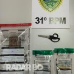 Ação da Polícia Militar resulta em prisão e apreensão de drogas durante apoio ao Conselho Tutelar em Assis Chateaubriand