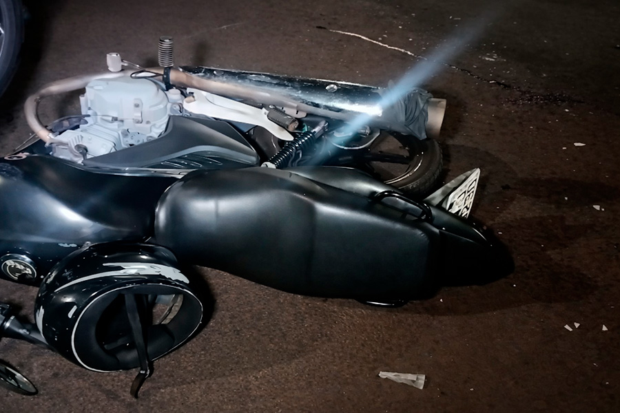 Motociclista fica gravemente ferido após colisão em cruzamento do Jardim Pancera, em Toledo