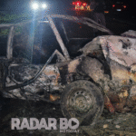 Viatura da Cavalaria se envolve em acidente e carro é consumido pelo fogo na BR-277 em Cascavel
