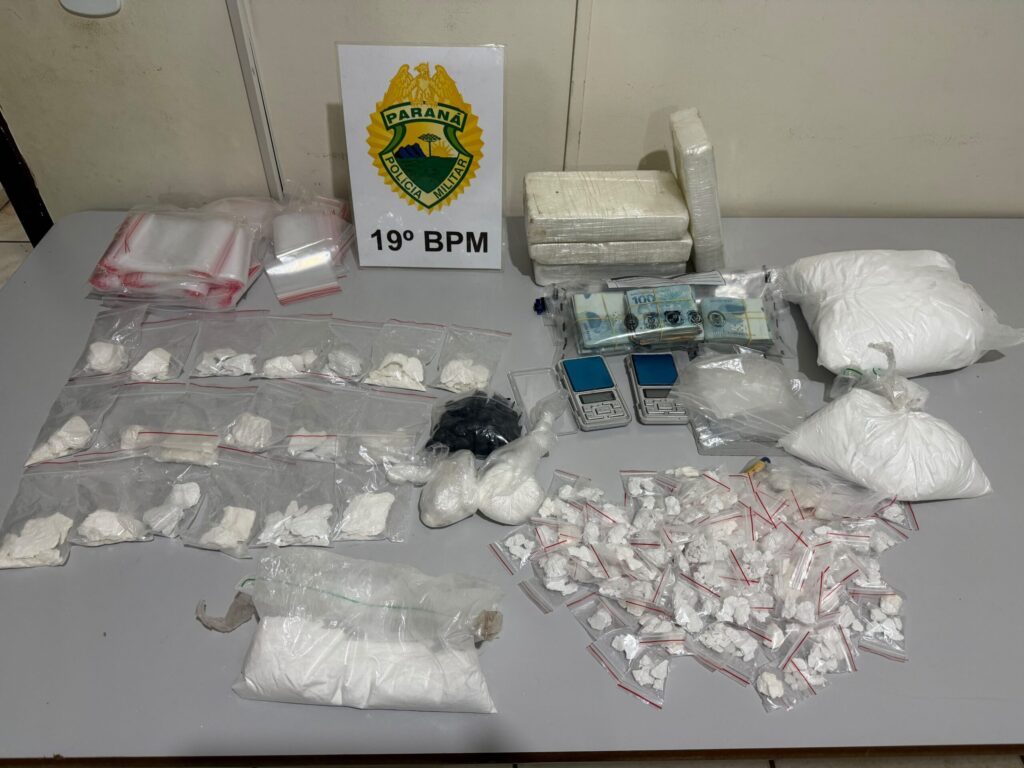 ROTAM encontra 8 kg de cocaína e R$ 37 mil em dinheiro durante operação em Toledo